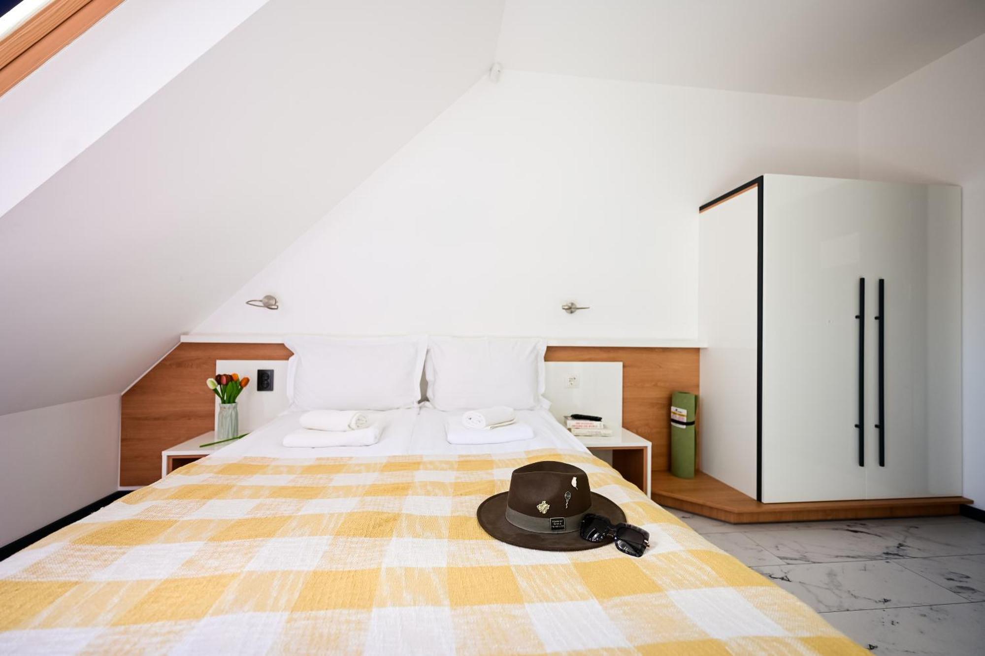 Rubo Hotel Szumen Zewnętrze zdjęcie
