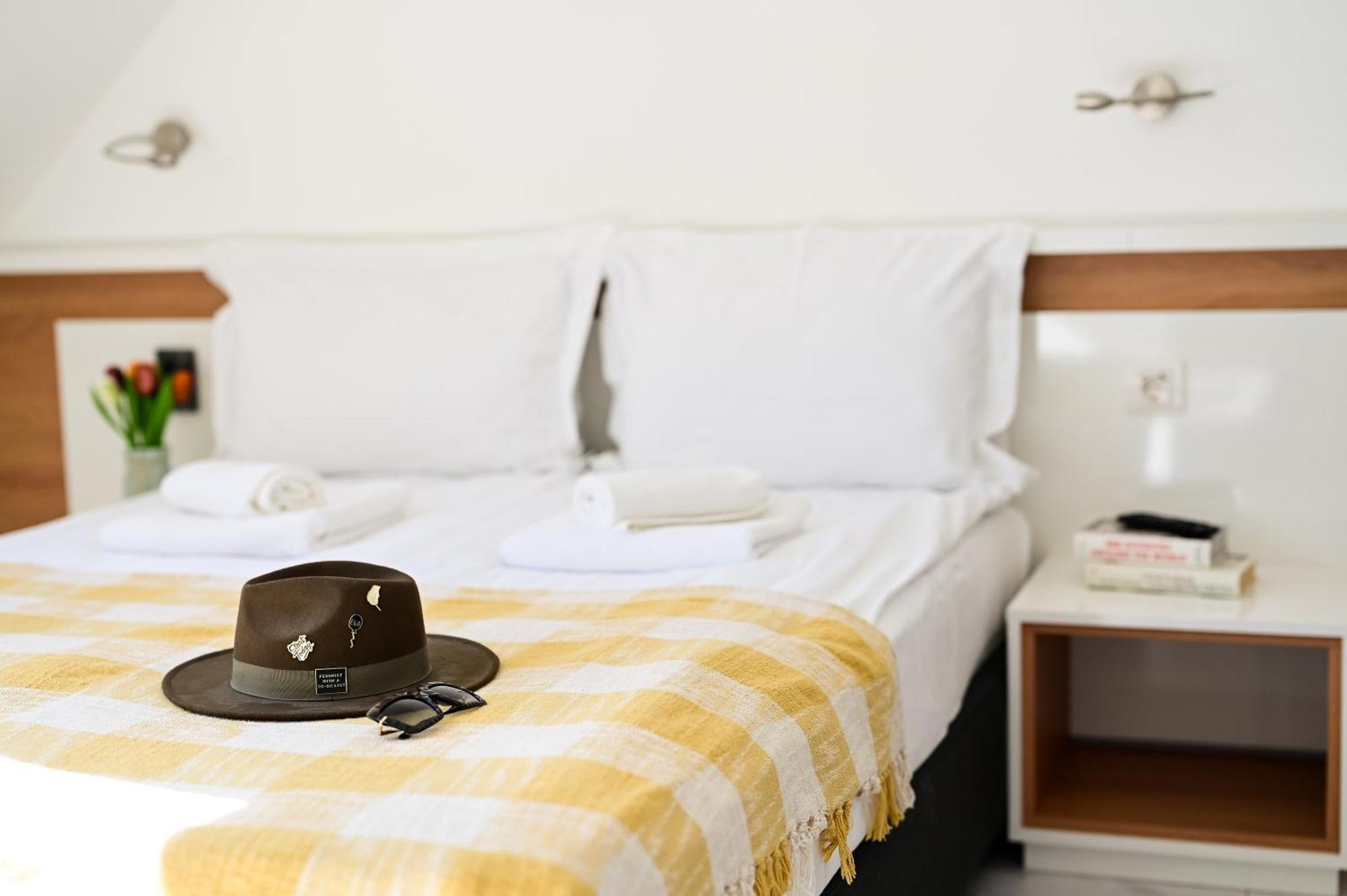 Rubo Hotel Szumen Zewnętrze zdjęcie