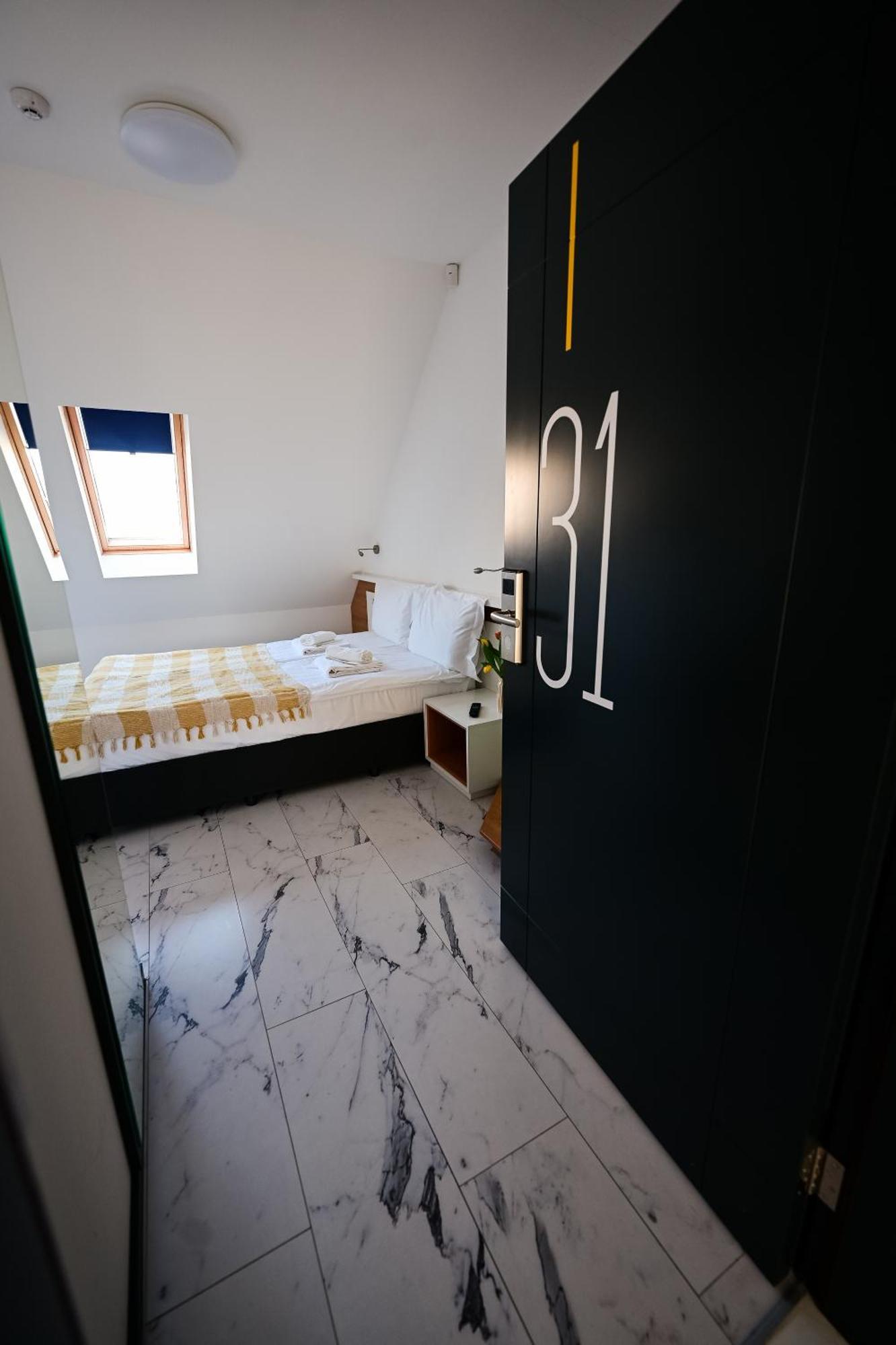Rubo Hotel Szumen Zewnętrze zdjęcie