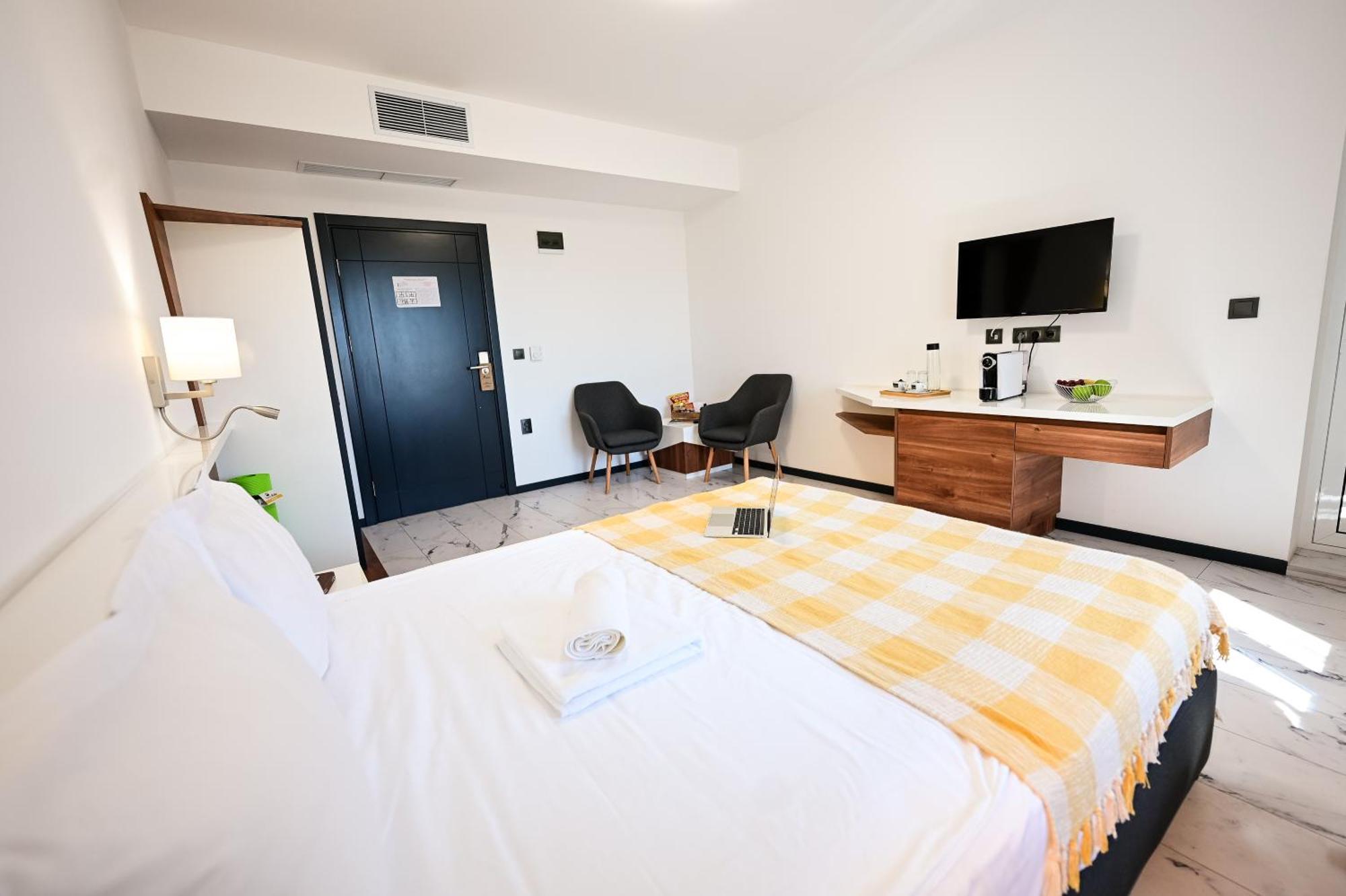 Rubo Hotel Szumen Zewnętrze zdjęcie