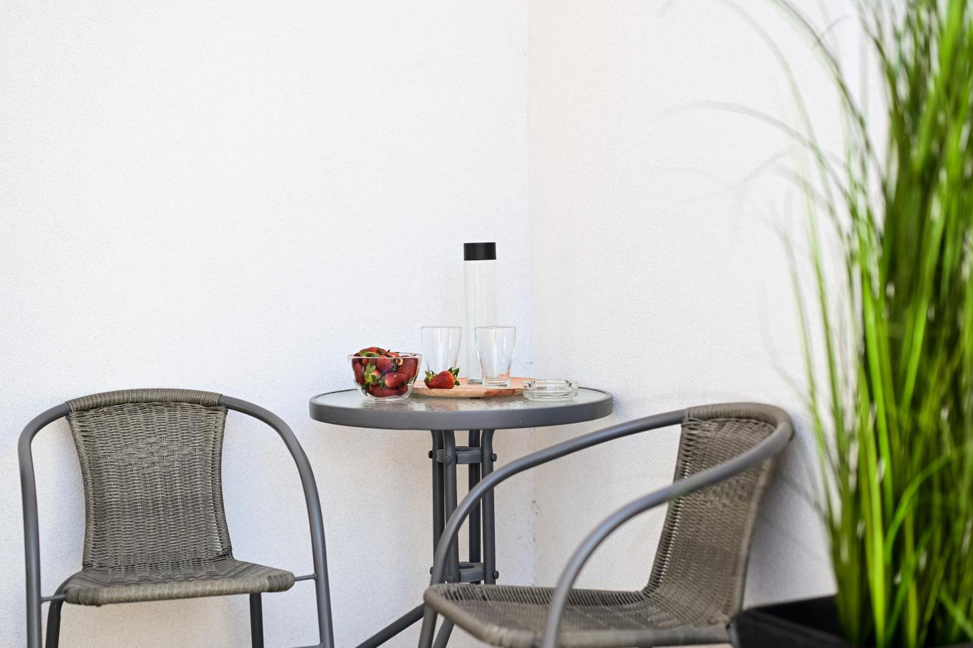 Rubo Hotel Szumen Zewnętrze zdjęcie